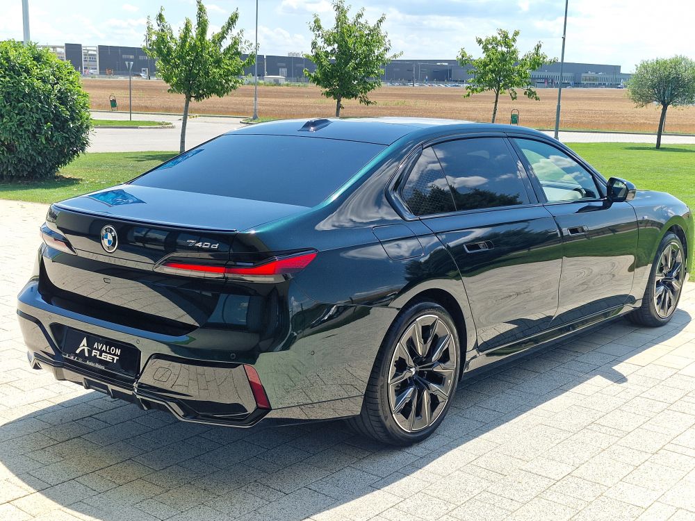 BMW 740d xDrive M Sport Pro Individual