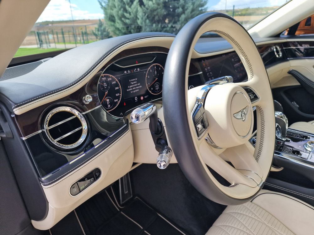 BENTLEY Flying Spur 6.0 W12