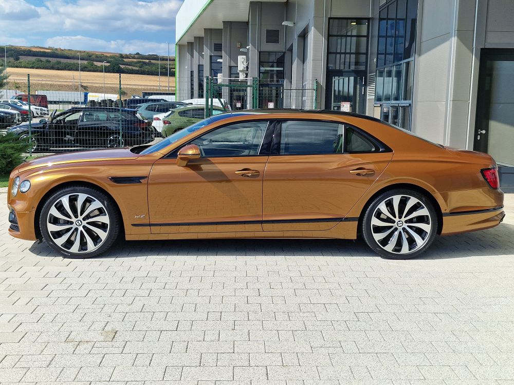 BENTLEY Flying Spur 6.0 W12