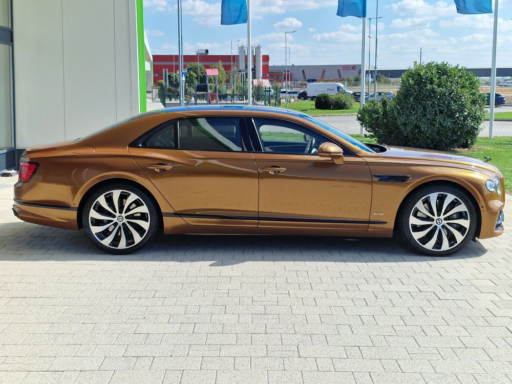 BENTLEY Flying Spur 6.0 W12